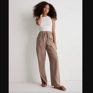 Madewell Straight Cargo Pants in Softdrape